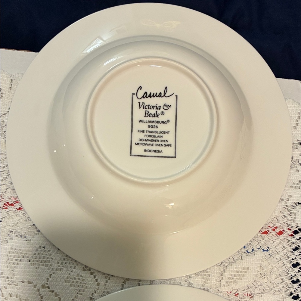 Victoria Beale 4 Bowls Williamsburg 9026 Porcelain Made in Indonesia - Picture 6 of 10